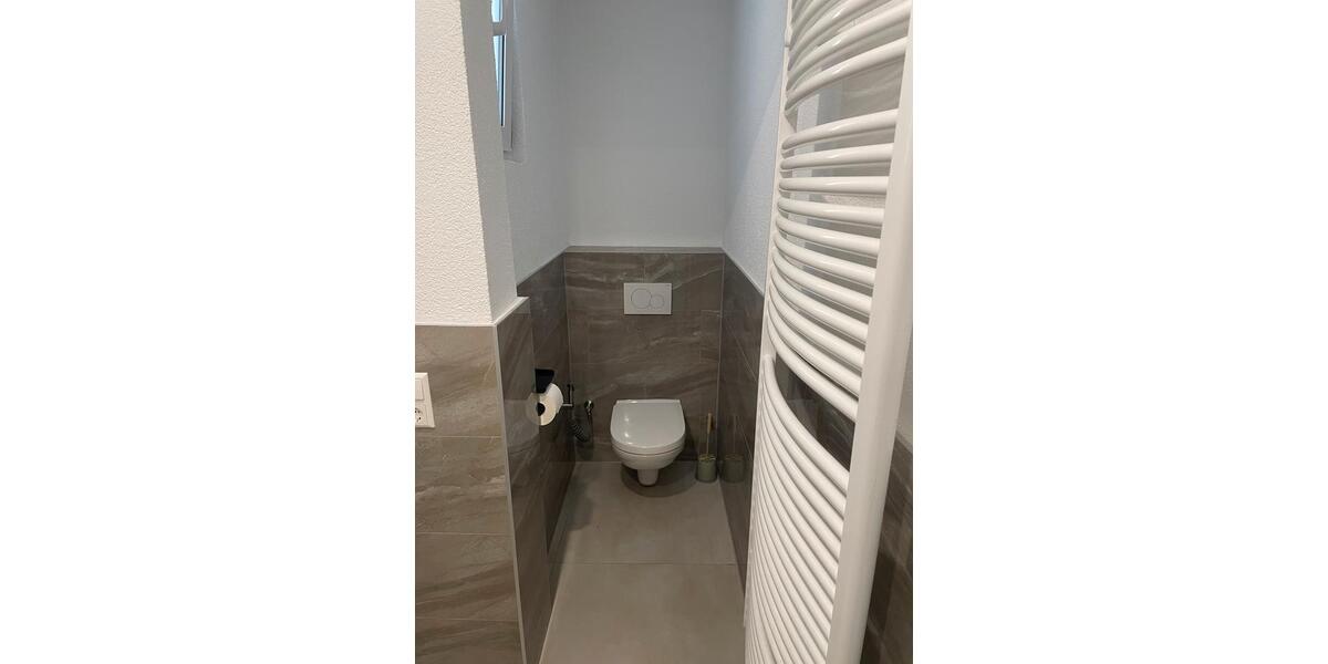 Wohnen auf Zeit Tuttlingen - 3 Zimmer, 106 m&sup2;, 500&euro; | Angebot:25894008