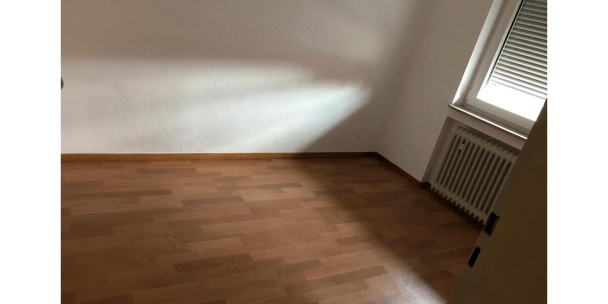 Etagenwohnung Albstadt - 3.5 Zimmer, 80 m&sup2;, 850&euro; | Angebot:24374373