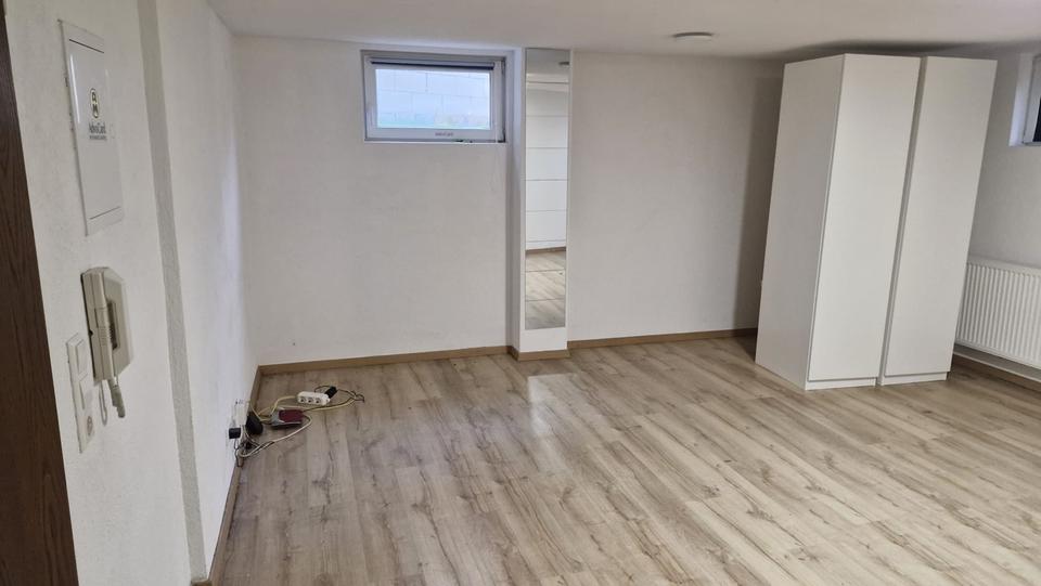 Etagenwohnung Besigheim - 1 Zimmer, 35 m&sup2;, 600&euro; | Angebot:25842350