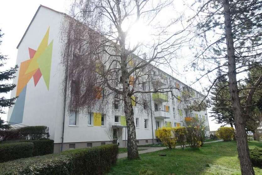 Wohnung zum Mieten in Braunsbedra OT Roßbach 294 € 49 m²