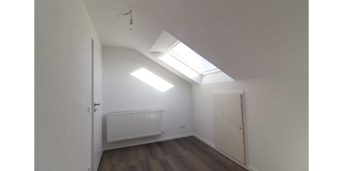 Dachgeschoßwohnung Waiblingen Beinstein - 3 Zimmer, 51 m&sup2;, 800&euro; | Angebot:25048702