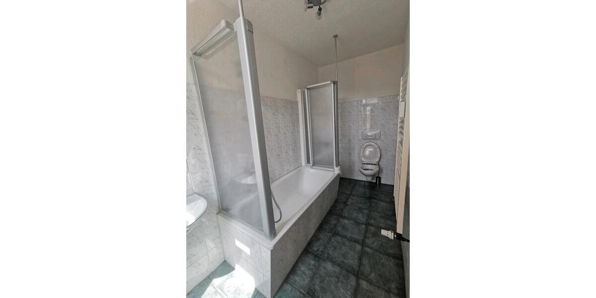 Etagenwohnung Großolbersdorf - 3 Zimmer, 68 m&sup2;, 580&euro; | Angebot:25523440