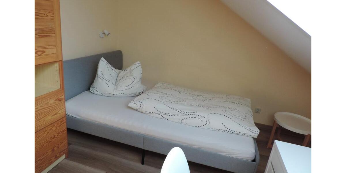 Etagenwohnung Ansbach - 3 Zimmer, 88 m&sup2;, 800&euro; | Angebot:26442392