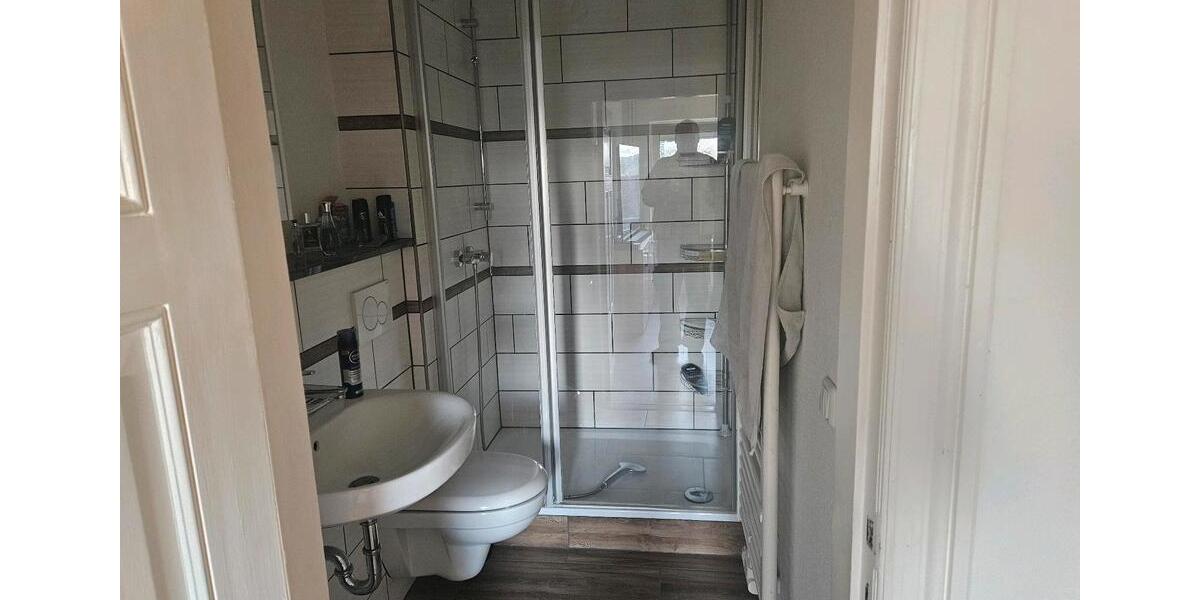 Dachgeschoßwohnung Lüdersdorf - 2 Zimmer, 45 m&sup2;, 405&euro; | Angebot:26483289