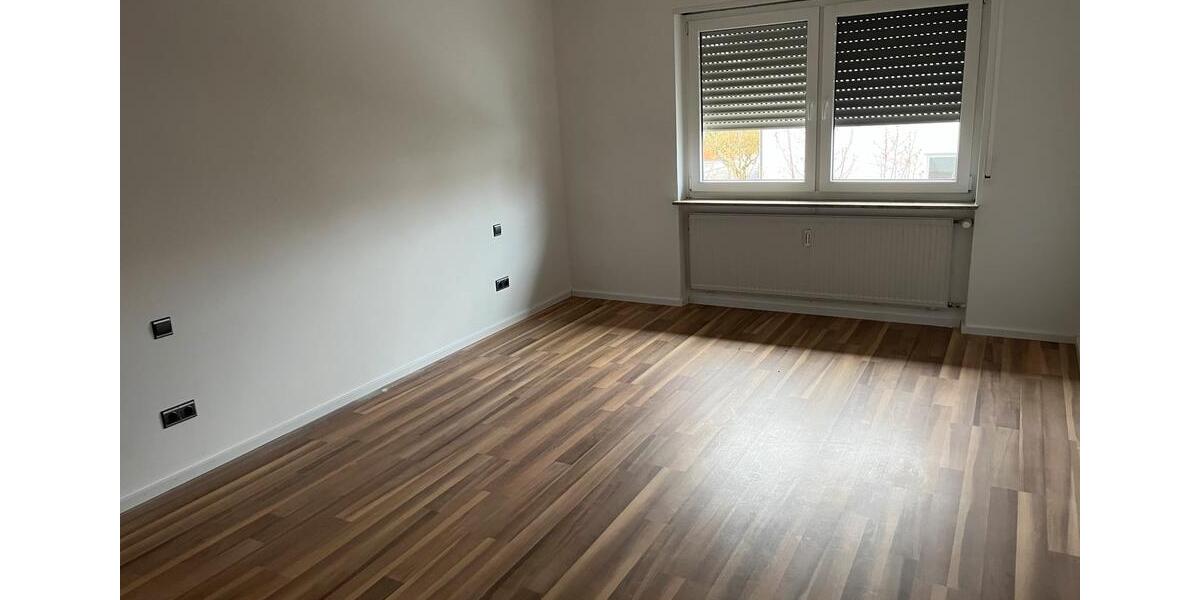 Etagenwohnung Kuhardt - 3 Zimmer, 90 m&sup2;, 850&euro; | Angebot:26019665