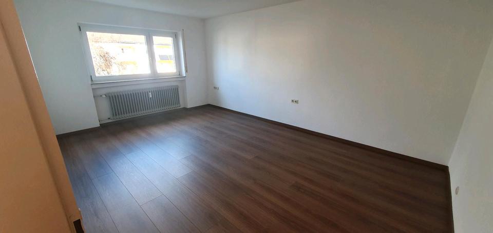 Etagenwohnung Giengen an der Brenz - 2 Zimmer, 73 m&sup2;, 740&euro; | Angebot:26380286