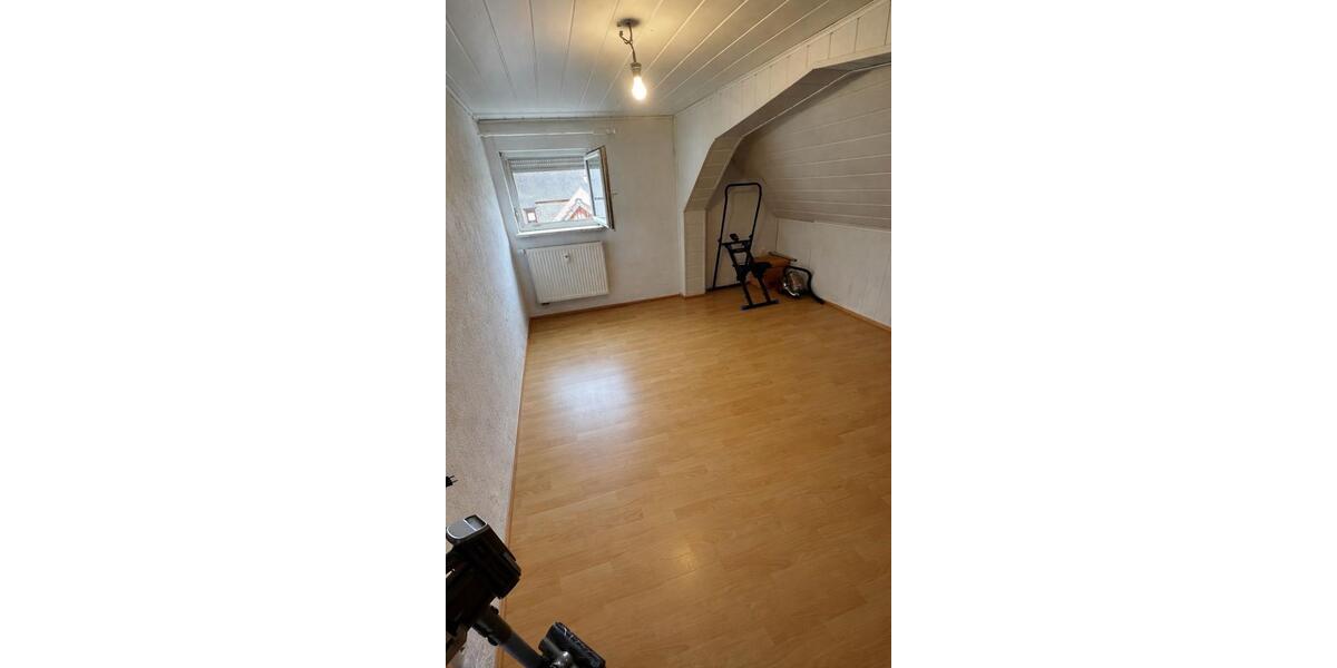 Dachgeschoßwohnung Freystadt - 2 Zimmer, 60 m&sup2;, 550&euro; | Angebot:25904045