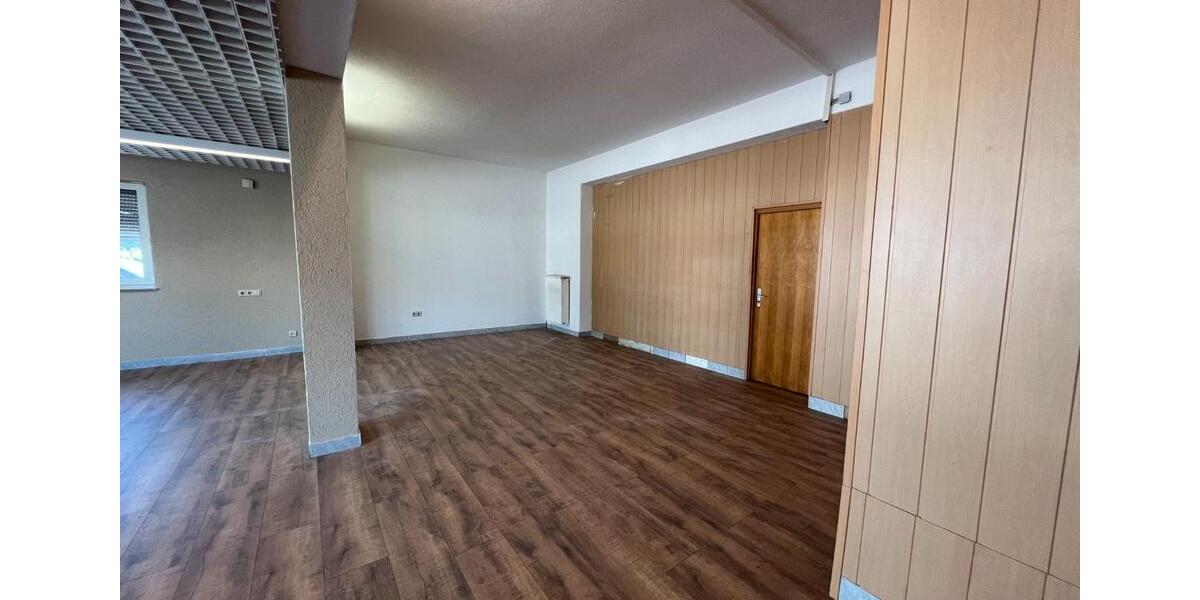 Gewerbeobjekt Göppingen Bruckwasen - 833&euro; | Angebot:25996598