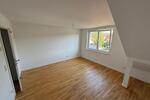 Dachgeschoßwohnung Auenwald - 3 Zimmer, 70 m&sup2;, 950&euro; | Angebot:24787211