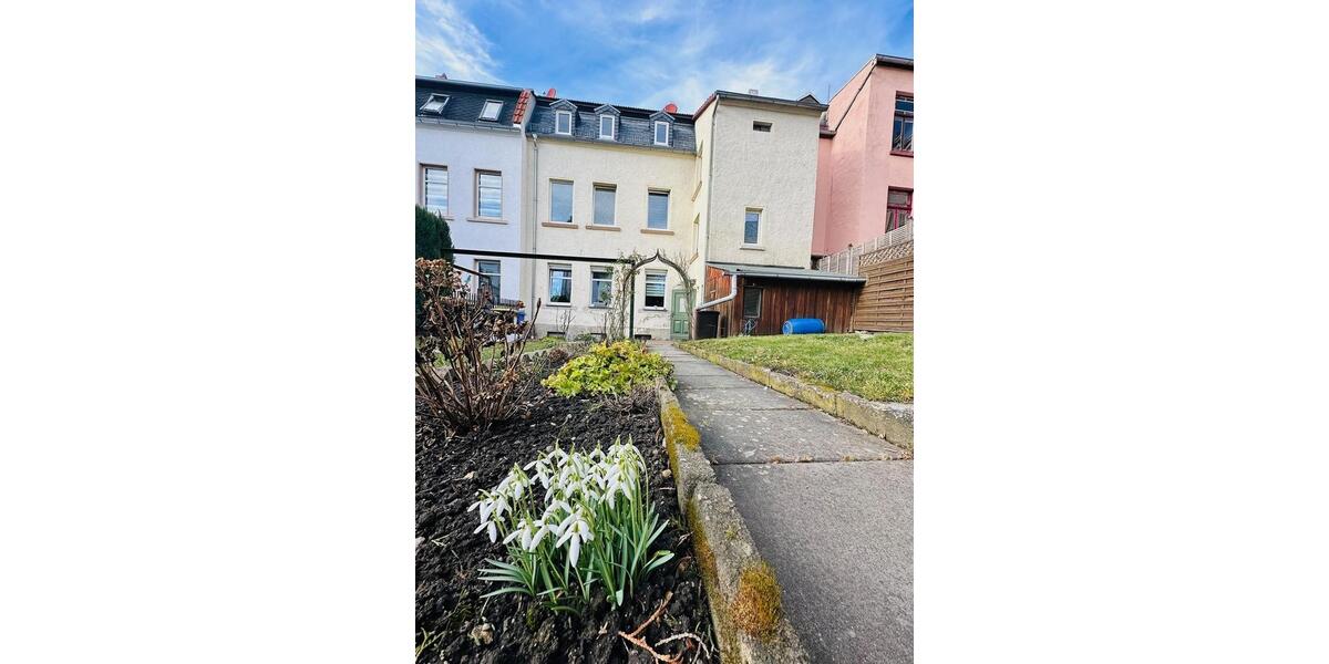 Dachgeschoßwohnung Meerane - 3 Zimmer, 71 m&sup2;, 560&euro; | Angebot:26038819