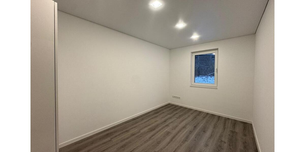 Etagenwohnung Gries - 5 Zimmer, 190 m&sup2;, 1.950&euro; | Angebot:24491788