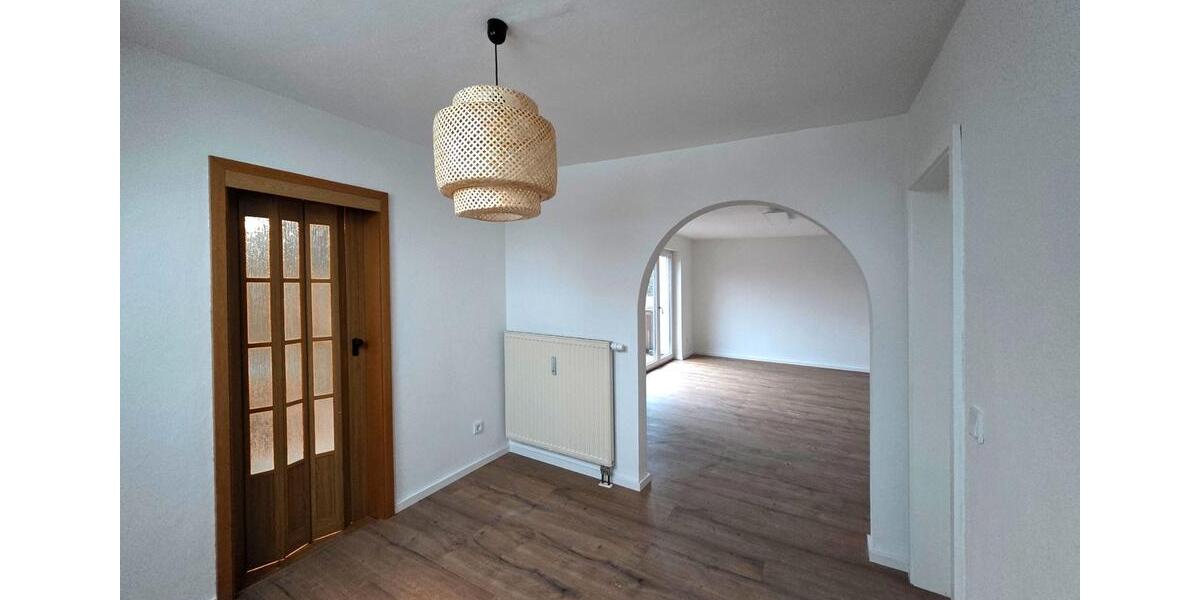 Etagenwohnung Ismaning - 4 Zimmer, 96 m&sup2;, 1.590&euro; | Angebot:26152257