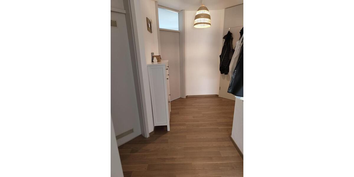 Etagenwohnung Schrobenhausen - 3 Zimmer, 80 m&sup2;, 980&euro; | Angebot:26534500