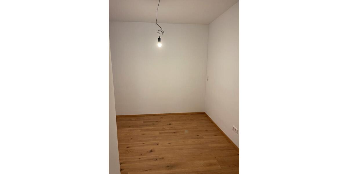 Etagenwohnung Offenburg - 2 Zimmer, 50 m&sup2;, 865&euro; | Angebot:25211987