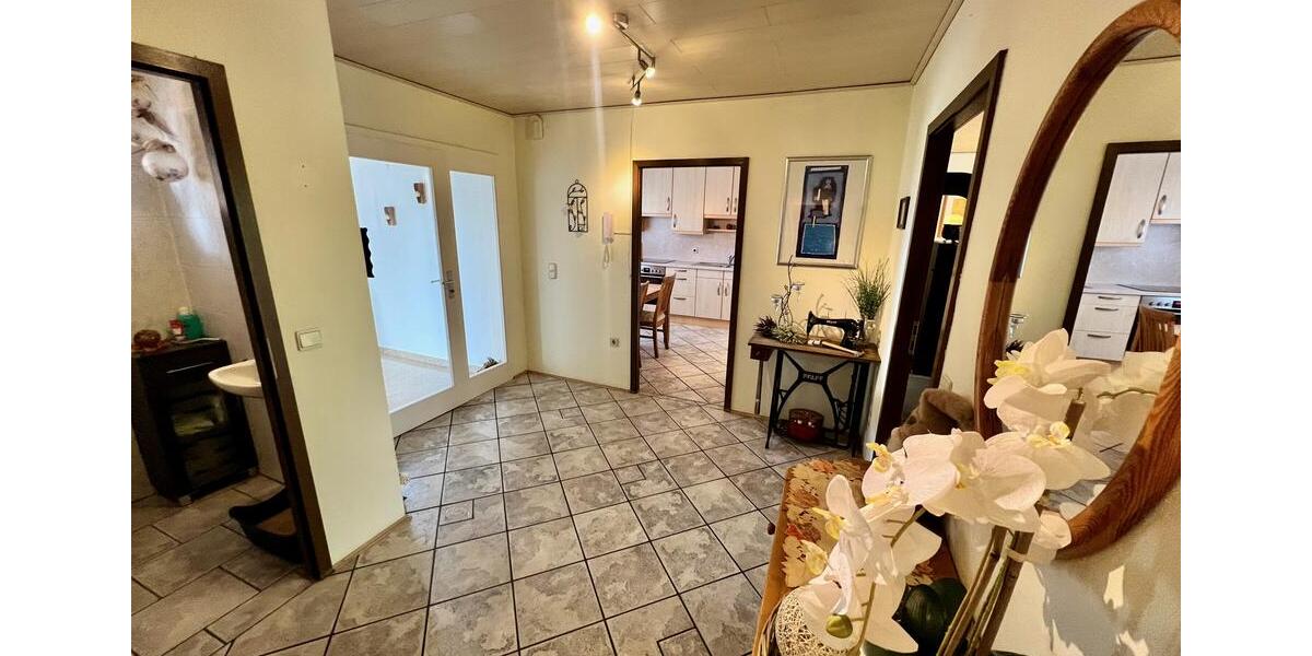 Einfamilienhaus Schlangenbad - 6 Zimmer, 174 m&sup2;, 2.500&euro; | Angebot:26670174