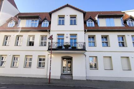 Wohnung Burg - 2 Zimmer, 90 m&sup2;, 804&euro; | Angebot:20971032