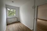 Etagenwohnung Zwickau Neuplanitz - 4 Zimmer, 85 m&sup2;, 550&euro; | Angebot:26788205