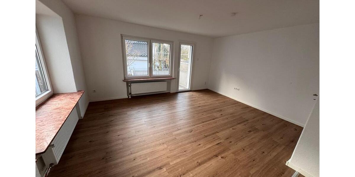 Etagenwohnung Oldenburg Ziegelhof - 3 Zimmer, 100 m&sup2;, 1.350&euro; | Angebot:26701586