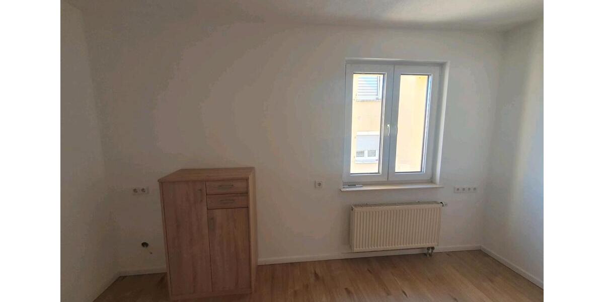 Erdgeschoßwohnung Bad Dürkheim - 2 Zimmer, 45 m&sup2;, 490&euro; | Angebot:25055513