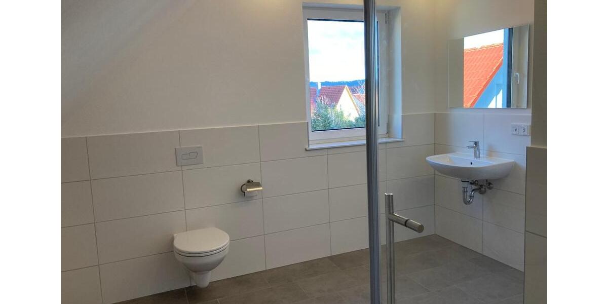 Dachgeschoßwohnung Neusitz - 2.5 Zimmer, 60 m&sup2;, 720&euro; | Angebot:25416895