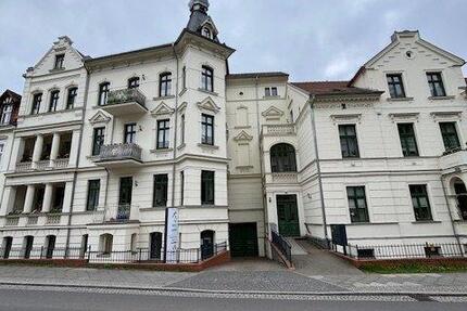 Wohnung Bad Freienwalde (Oder) - 2 Zimmer, 66 m&sup2;, 560&euro; | Angebot:26057094