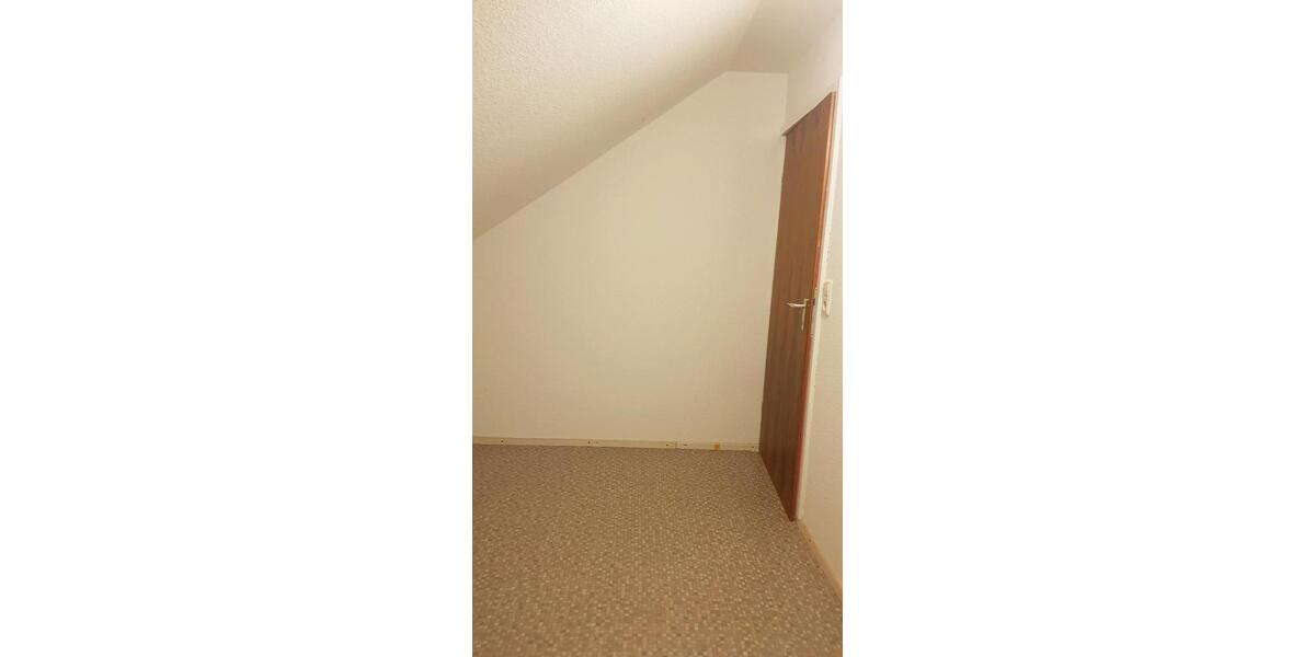 Dachgeschoßwohnung Oberndorf am Neckar - 2 Zimmer, 78 m&sup2;, 860&euro; | Angebot:24313503