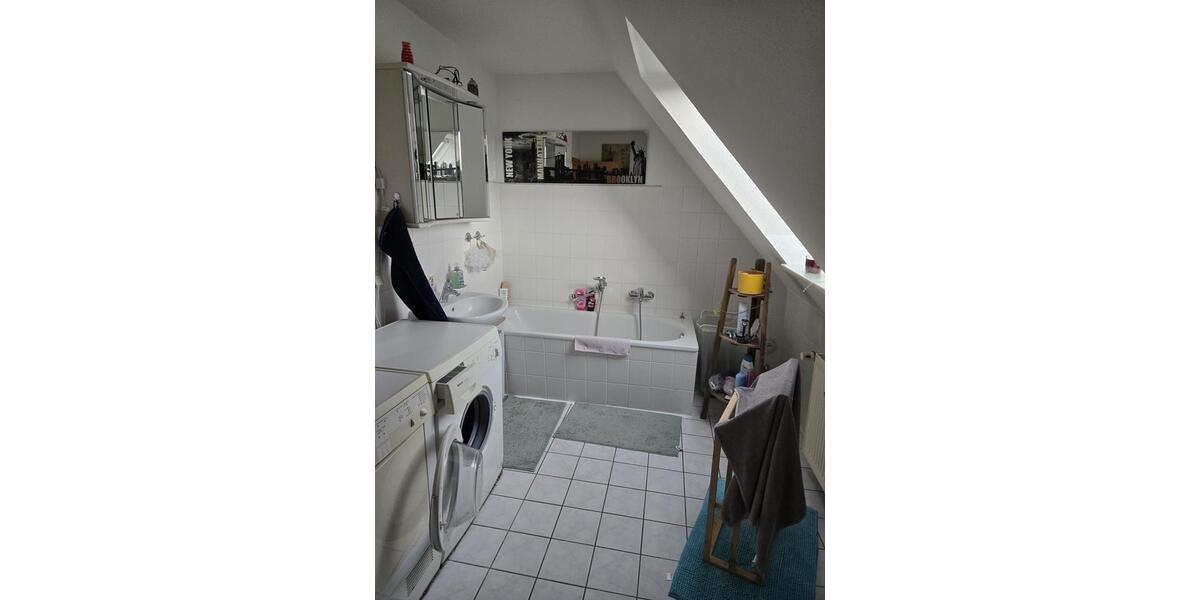 Dachgeschoßwohnung Malchin - 3 Zimmer, 69 m&sup2;, 489&euro; | Angebot:26222039