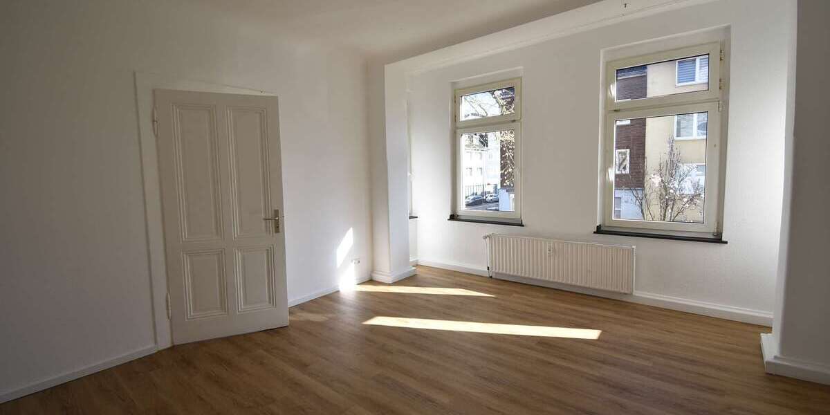 Etagenwohnung Düsseldorf Reisholz - 2 Zimmer, 68 m&sup2;, 940&euro; | Angebot:26006029