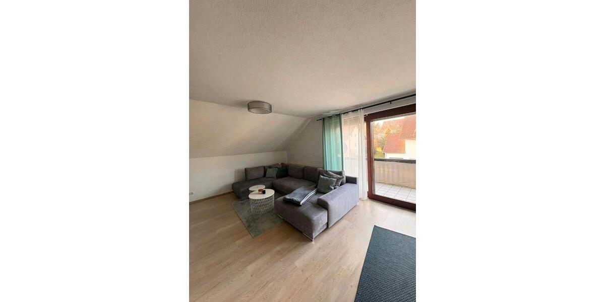 Dachgeschoßwohnung Rasdorf - 3 Zimmer, 83 m&sup2;, 530&euro; | Angebot:25944236