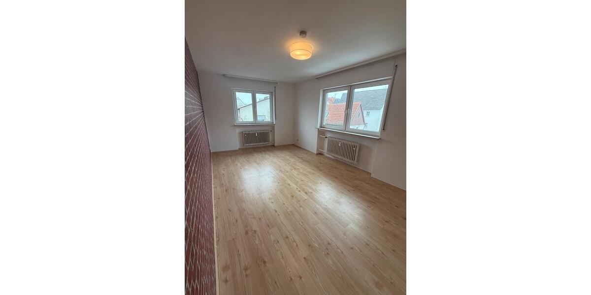 Etagenwohnung Reichelsheim (Wetterau) - 4 Zimmer, 112 m&sup2;, 1.150&euro; | Angebot:25149395