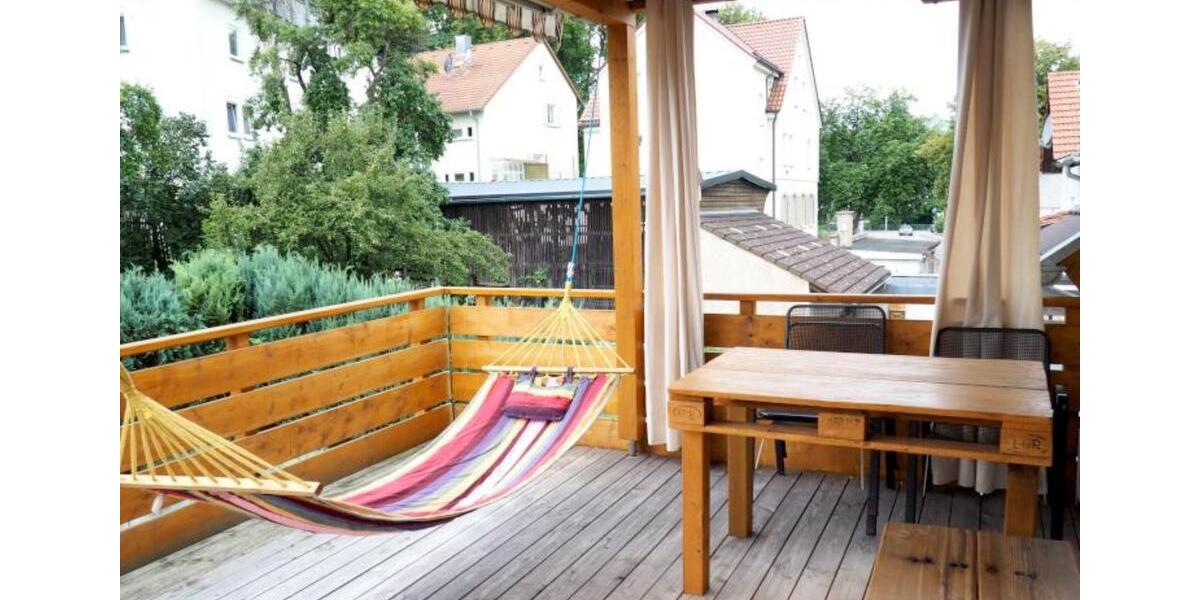 Möbliert oder Unmöbliertes WG Zimmer 18m² wohnen über 90m² 1 zimmer