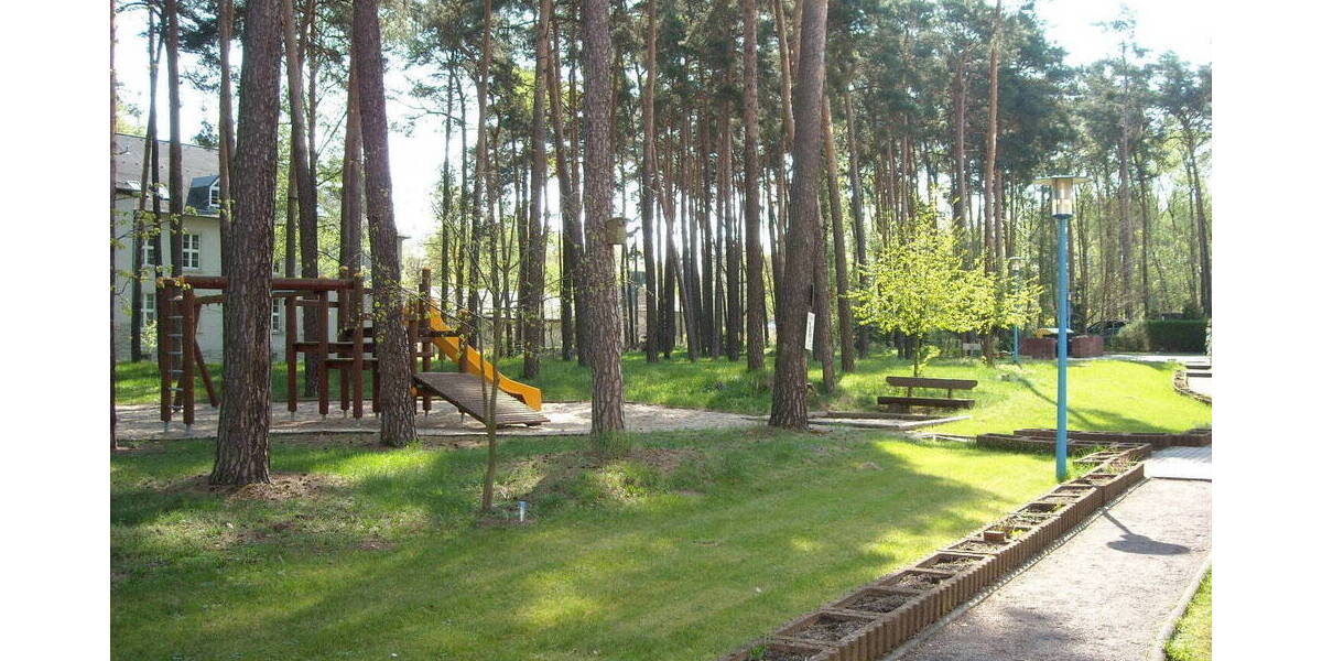 Etagenwohnung Dessau-Roßlau Roßlau - 2 Zimmer, 47 m&sup2;, 335&euro; | Angebot:26286963