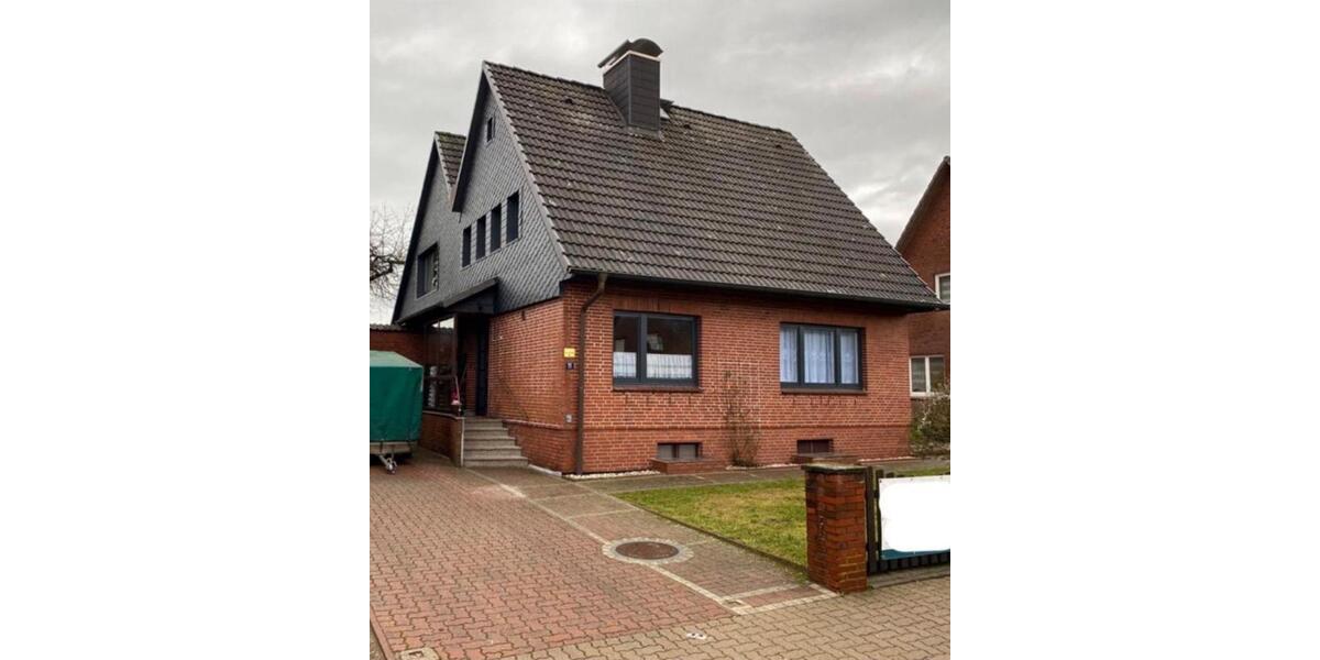 Etagenwohnung Ahrensburg - 3 Zimmer, 96 m&sup2;, 1.450&euro; | Angebot:26566626