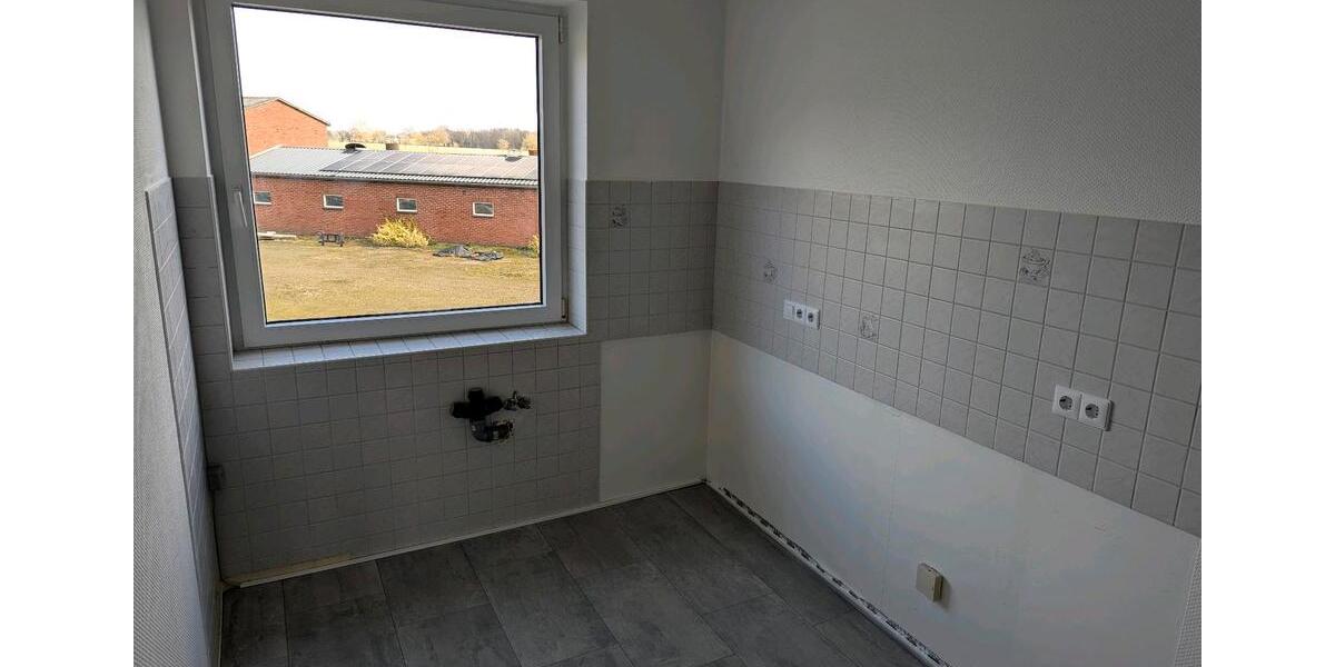 Dachgeschoßwohnung Geestland Bad Bederkesa - 4 Zimmer, 88 m&sup2;, 790&euro; | Angebot:25590478