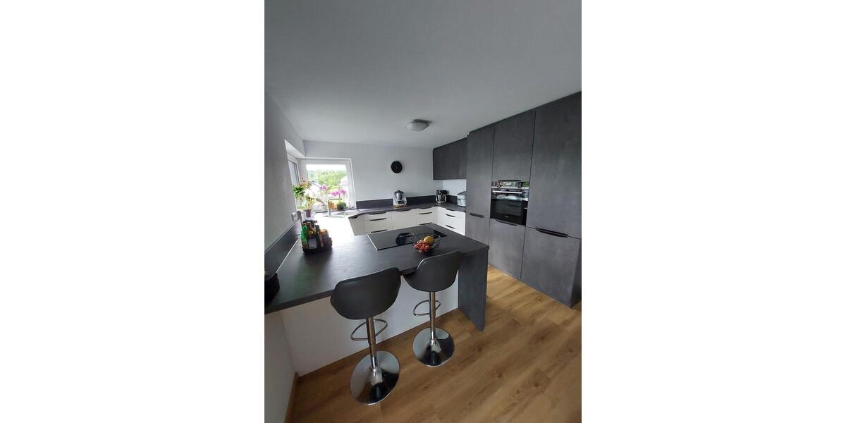 Etagenwohnung Sulz am Neckar - 3.5 Zimmer, 91 m&sup2;, 990&euro; | Angebot:26649578