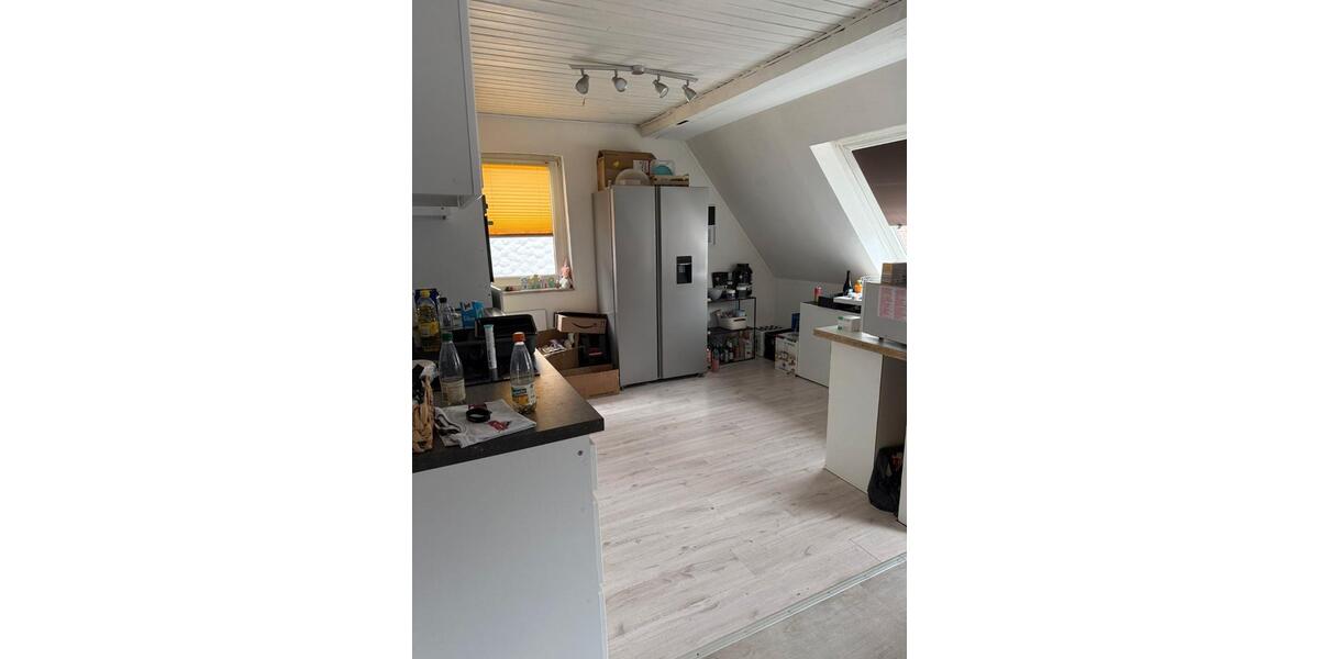 Dachgeschoßwohnung Steinwiesen - 3 Zimmer, 140 m&sup2;, 650&euro; | Angebot:26145535