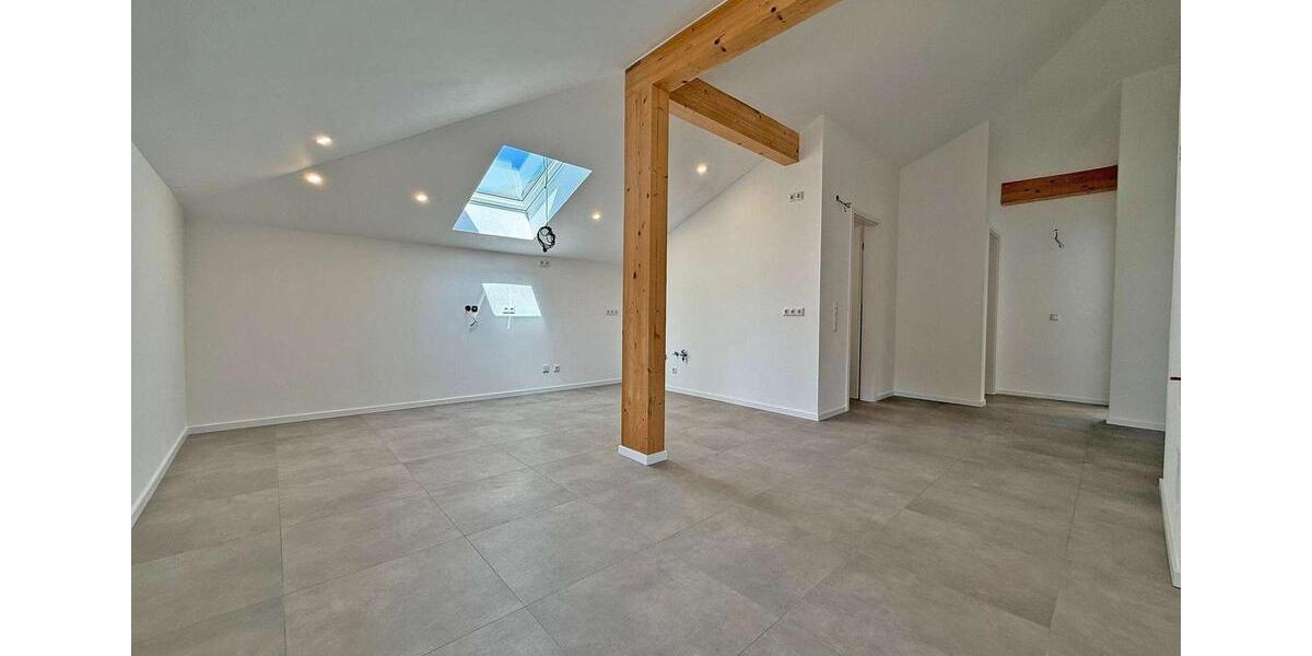 Etagenwohnung Altenmarkt an der Alz - 3 Zimmer, 83 m&sup2;, 1.000&euro; | Angebot:22180739