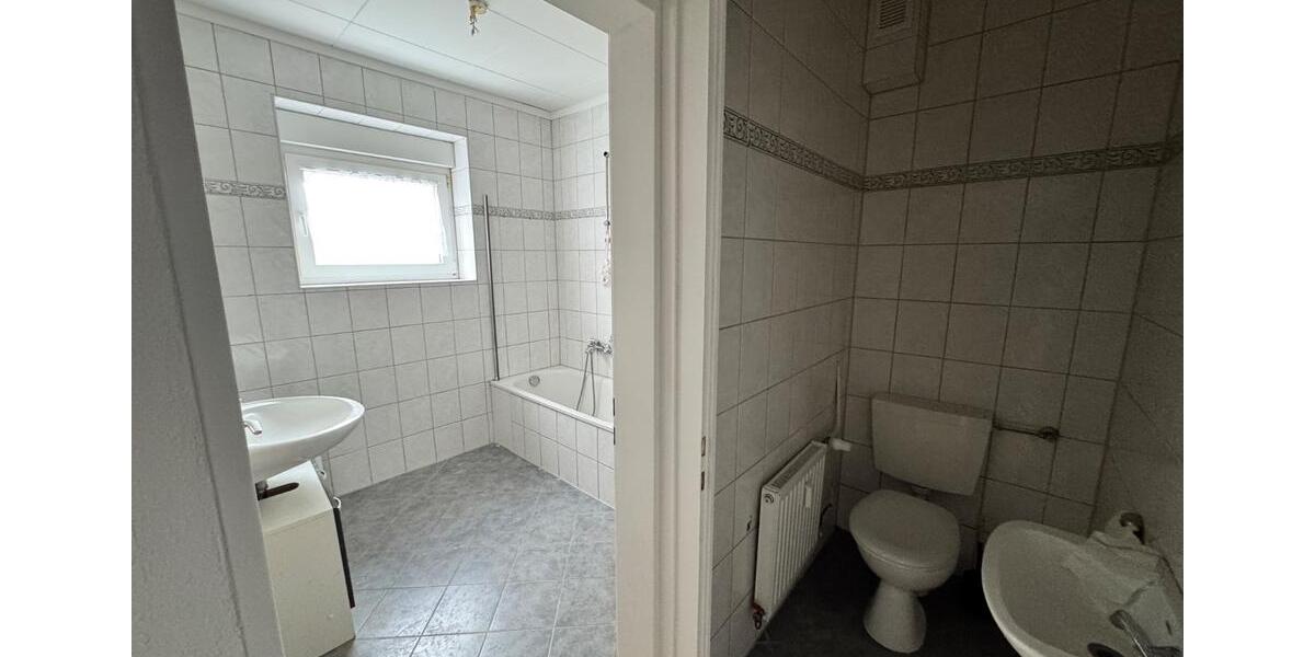 Erdgeschoßwohnung Steimbke - 4 Zimmer, 101 m&sup2;, 600&euro; | Angebot:26337277