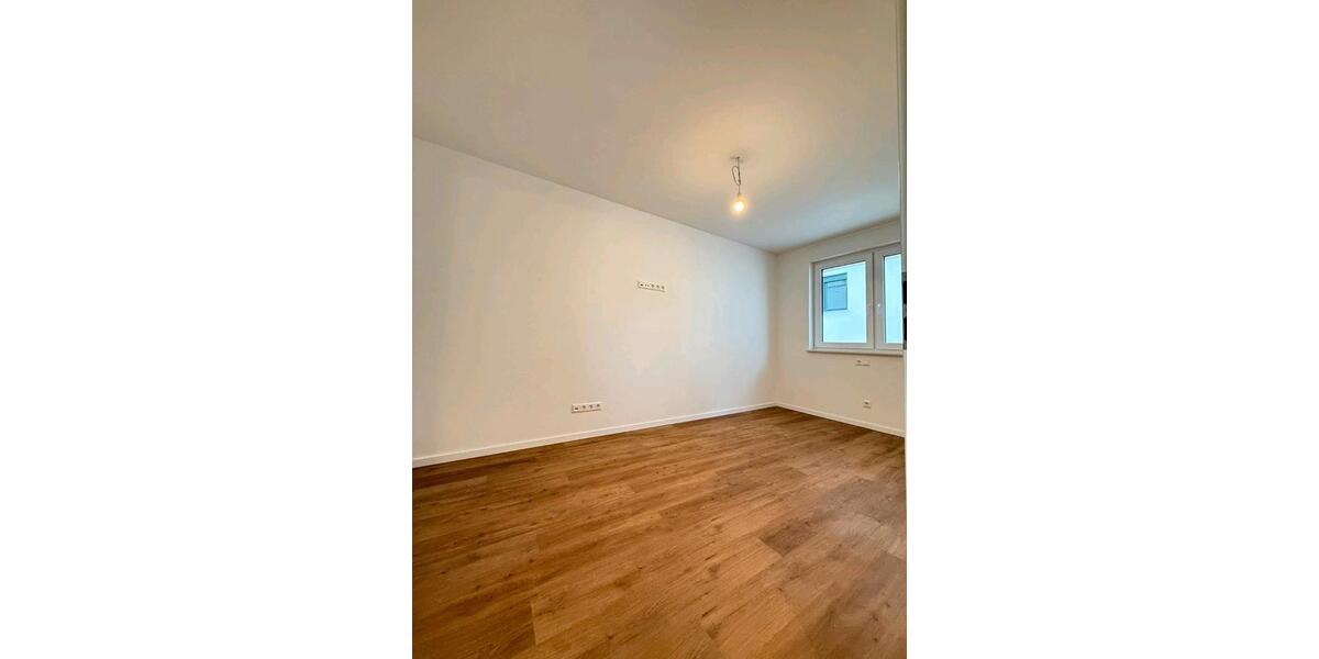 Etagenwohnung Östringen - 3 Zimmer, 75 m&sup2;, 1.200&euro; | Angebot:25281309