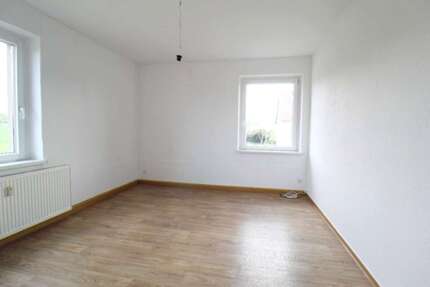 Wohnung zum Mieten in Penig 285 € 57 m² 3 zimmer