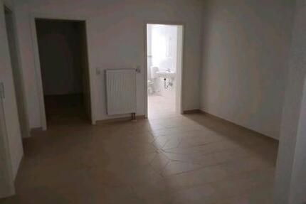 Wohnung Mosbach - 2 Zimmer, 71 m&sup2;, 850&euro; | Angebot:25113884