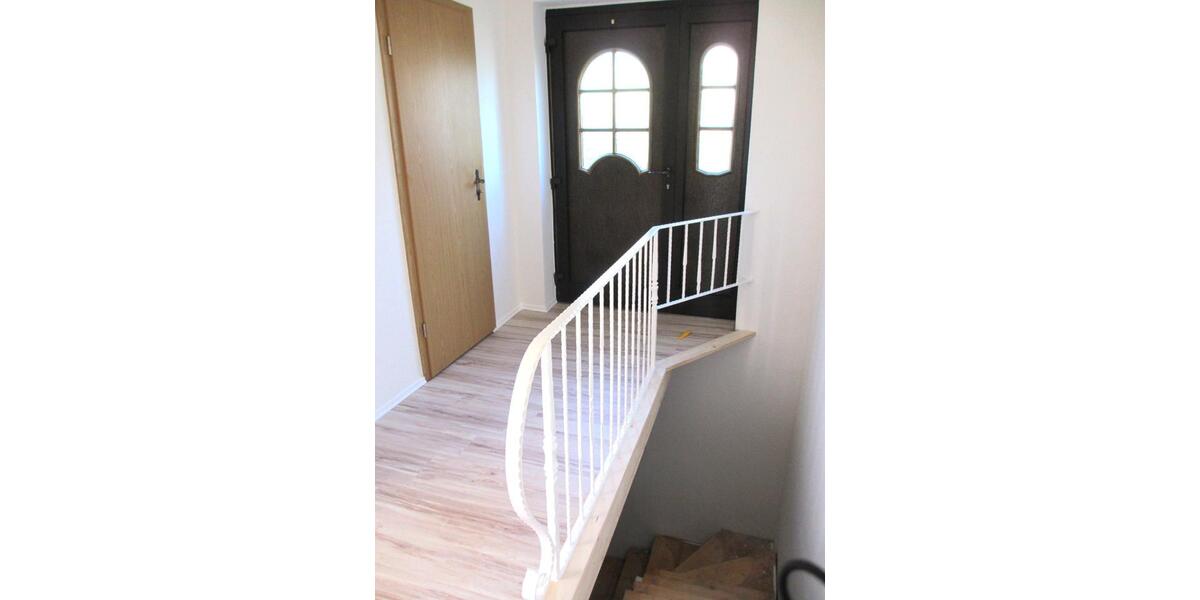 Einfamilienhaus Ahlsdorf - 4 Zimmer, 100 m&sup2;, 850&euro; | Angebot:25616086