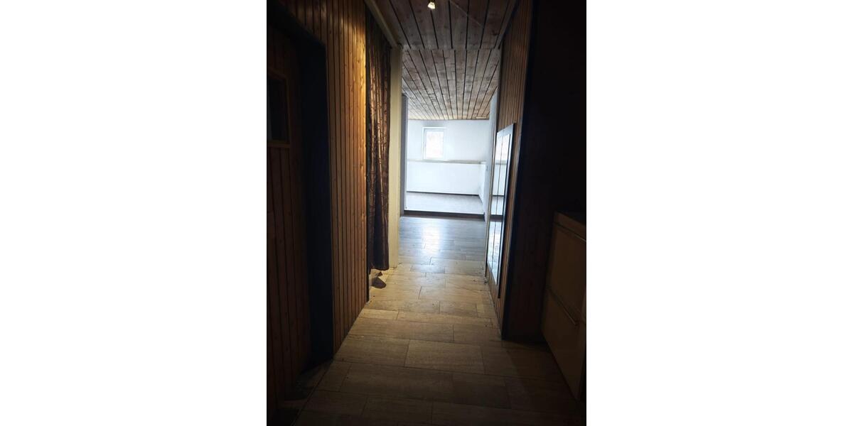Etagenwohnung Bad Kreuznach - 5 Zimmer, 220 m&sup2;, 400&euro; | Angebot:26476586