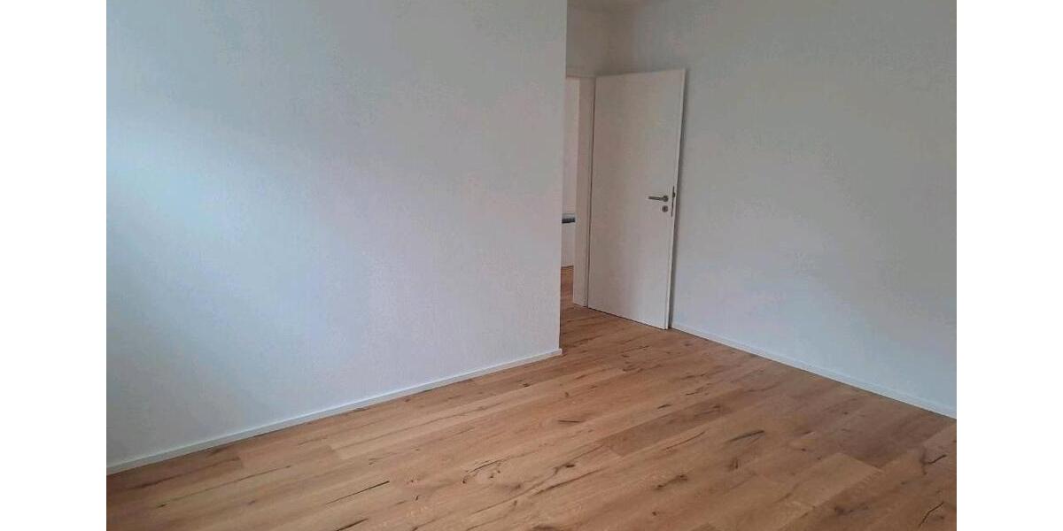 Erdgeschoßwohnung Nüdlingen - 5 Zimmer, 135 m&sup2;, 1.400&euro; | Angebot:26560532
