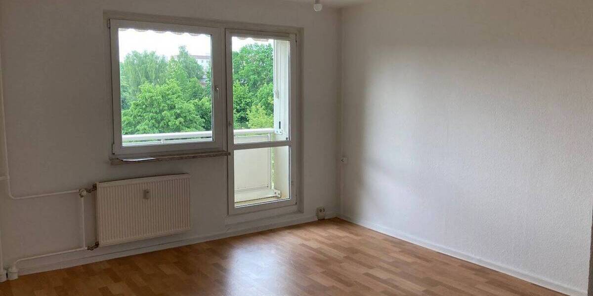 Etagenwohnung Gera Lusan - 4 Zimmer, 68 m&sup2;, 405&euro; | Angebot:26170568