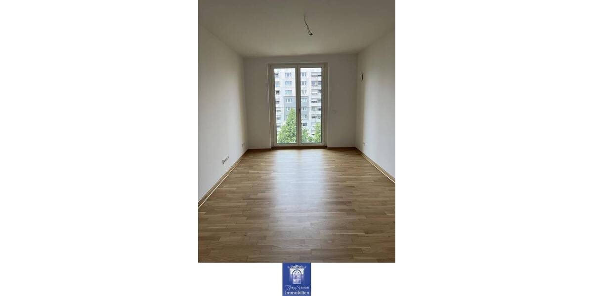 Etagenwohnung Dresden Innere Altstadt - 3 Zimmer, 101 m&sup2;, 1.325&euro; | Angebot:26835564