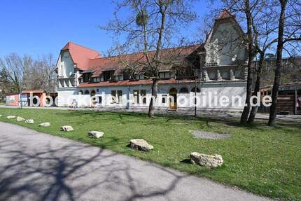 Schöne Aussichten gesucht? Wohnen am Kurpark mit Blick auf das Gradierwerk + Tierpark! 3 zimmer