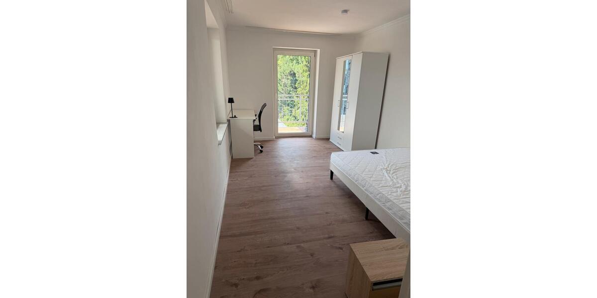 Wohnen auf Zeit Ludwigshafen am Rhein Ludwigshafen-Hemshof - 17 Zimmer, 85 m&sup2;, 600&euro; | Angebot:26632123