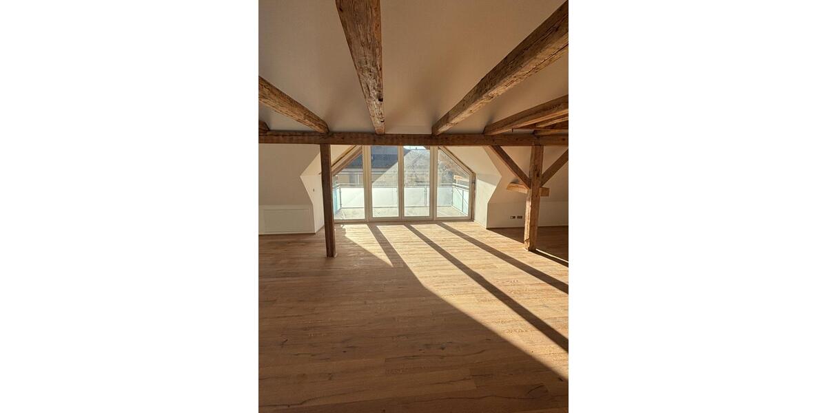 Maisonettenwohnung Neustadt an der Aisch - 2 Zimmer, 106 m&sup2;, 1.200&euro; | Angebot:24706593