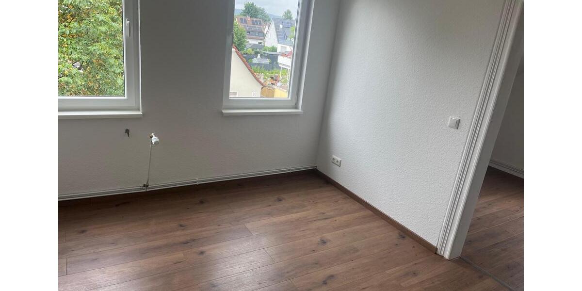 Dachgeschoßwohnung Holzminden - 3 Zimmer, 65 m&sup2;, 650&euro; | Angebot:24857490